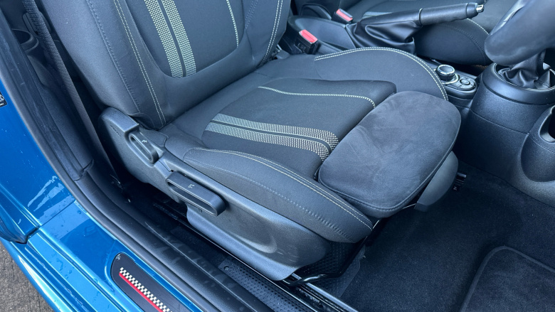 MINI Hatchback 1.5 Cooper Sport 3dr Petrol Hatchback